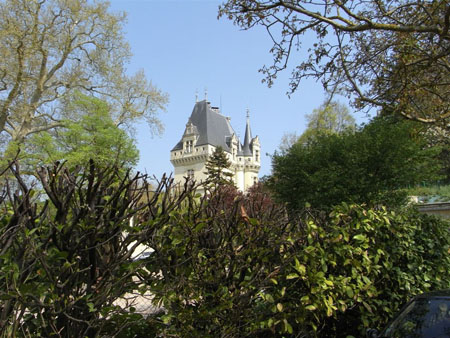 SAUMUR 7
