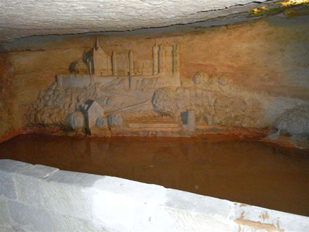 SAUMUR 81