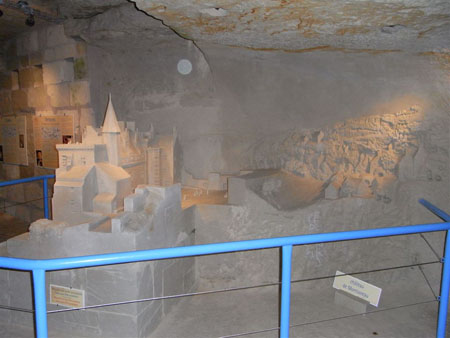 SAUMUR 88