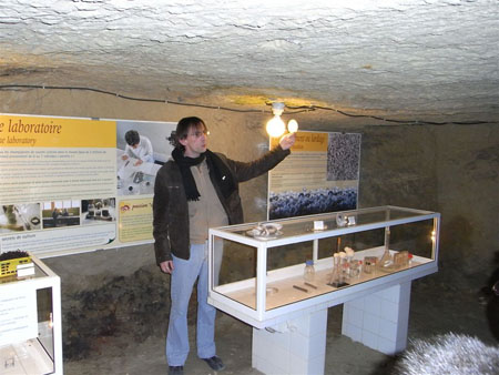 SAUMUR 98